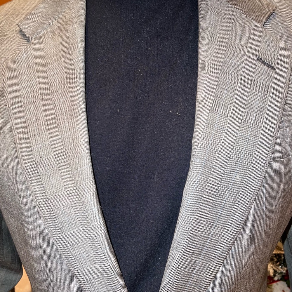 Issimo Italian Men's Gray  Plaid Suit 48L - Picture 5 of 16